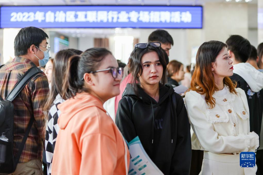 辉煌糖果派对网址